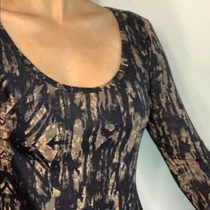 Long sleeve long shirt